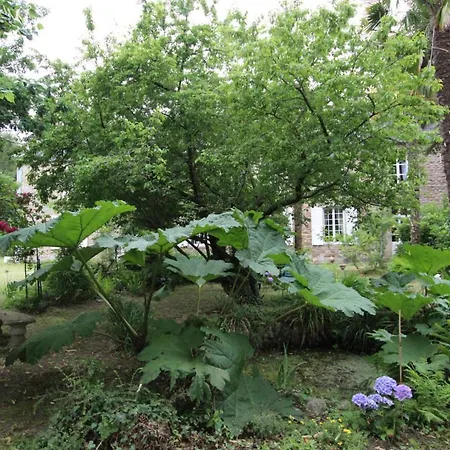 Le Presbytère, Cotentin, Val De Saire, Fermanville, Proximité Immédiate Et Forêt * Fermanville